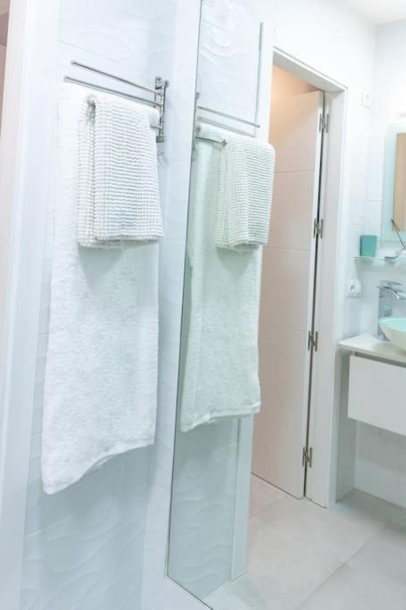 Apartamento Completo A 5 Minutos Estacion Tren. Кордоба Екстериор снимка